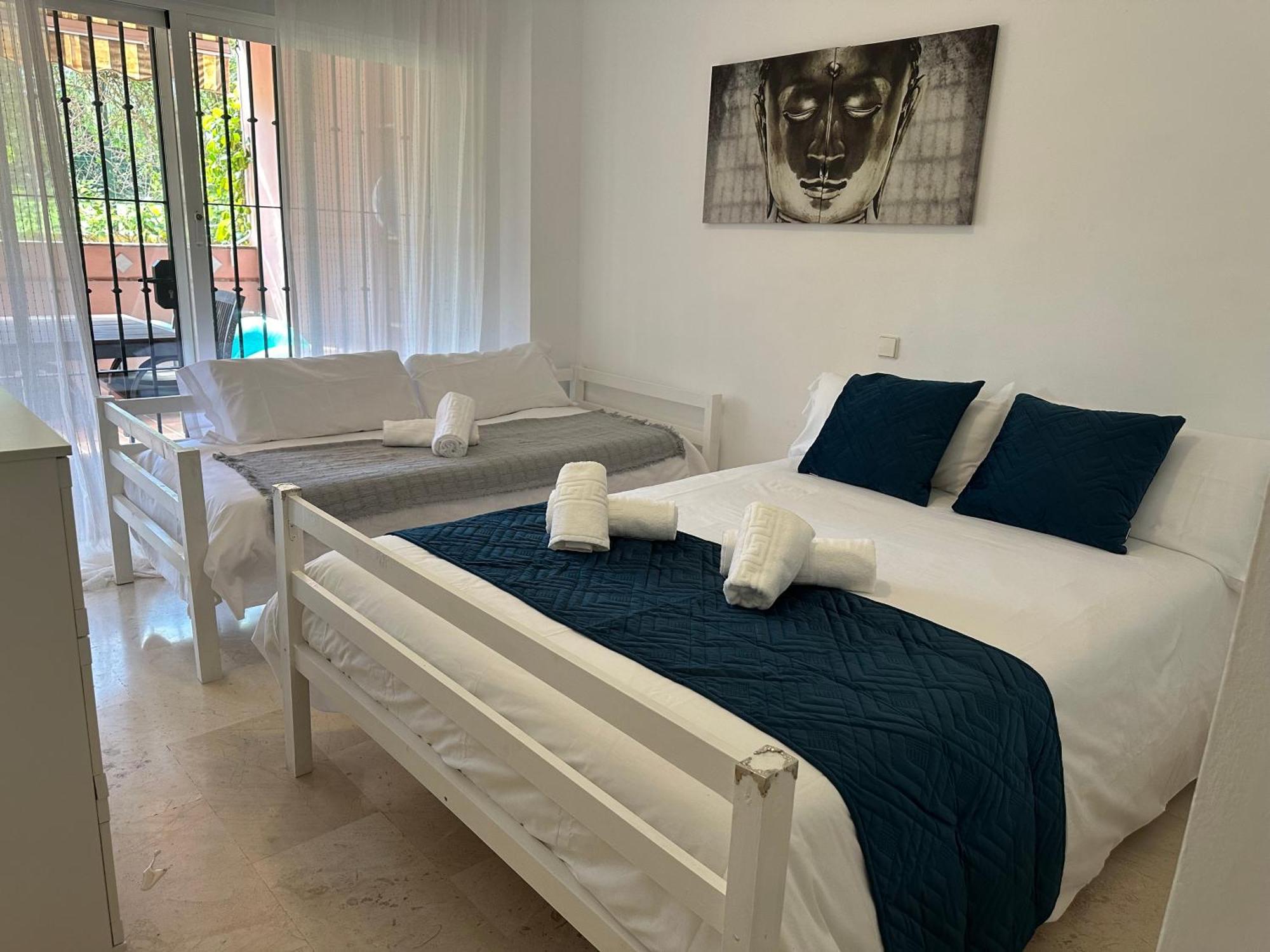 Apartamento En Marbella Guadalmina Primera Linea De Campo De Golf Los Cartujanos Bagian luar foto