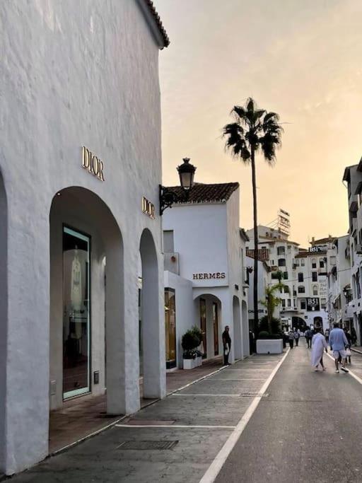 Apartamento En Marbella Guadalmina Primera Linea De Campo De Golf Los Cartujanos Bagian luar foto